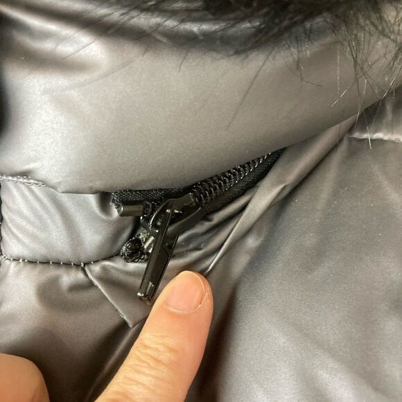 Nanette Lepore NWOT puffer parka w/ faux fur trimmed detachable hood🎉 - Picture 7 of 13